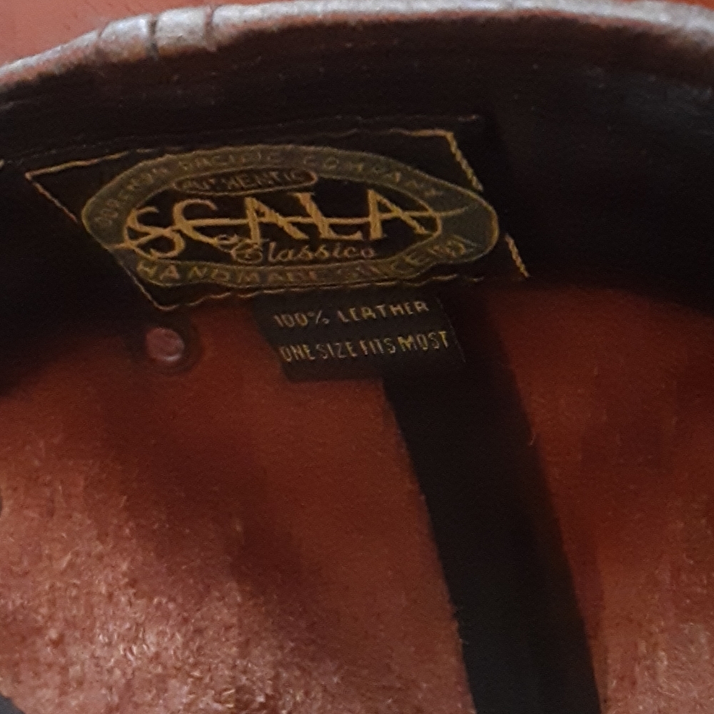 Hat - Picture 5 of 11